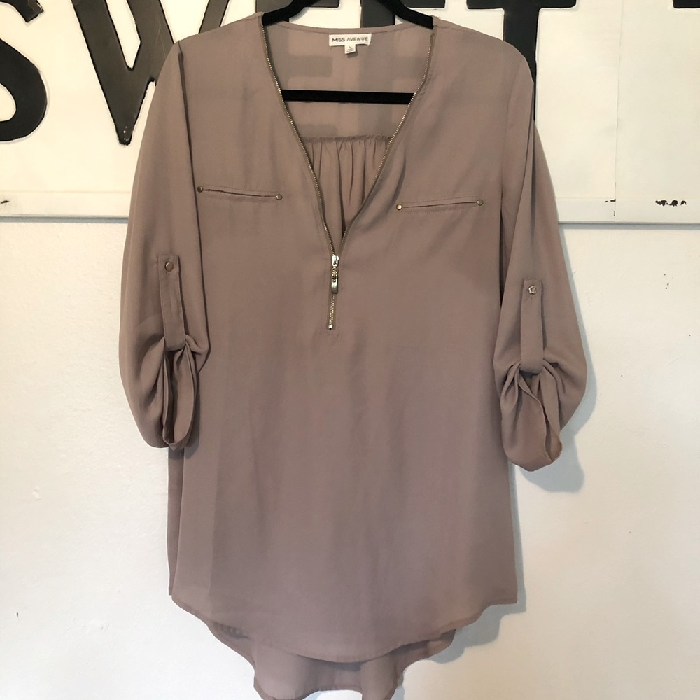 Zip up blouse
